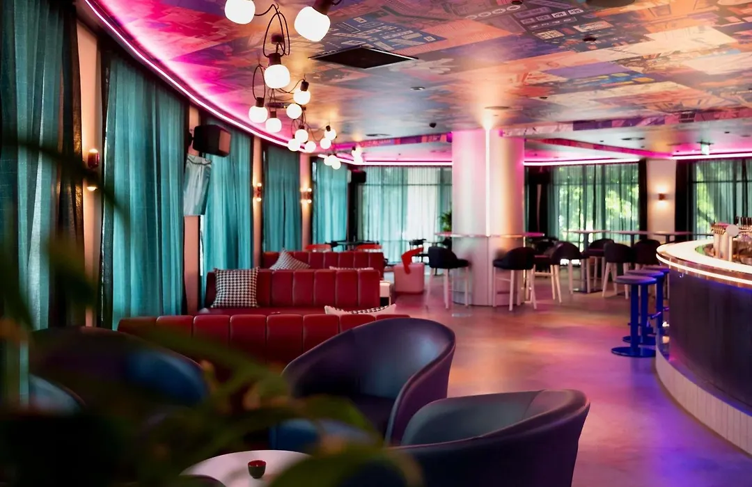 Ibis Styles Sydney Central-1